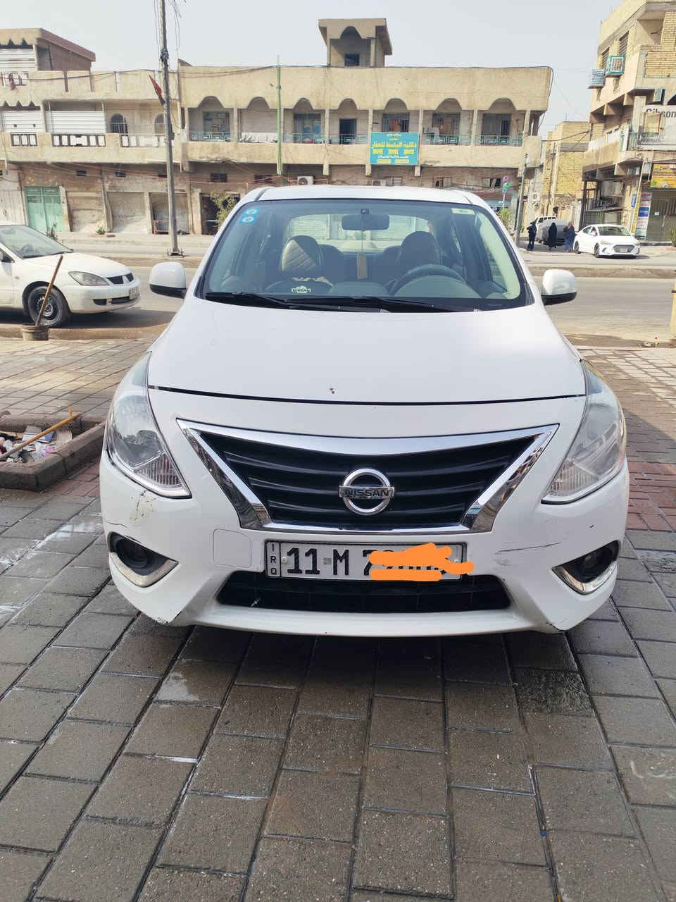 السلام عليكم
سني هندي موديل 2016
محبوبة الجماهير
بليته زركة 
مكفوله من الصبغ فقط تكحيل بسيط والباقي بيهه طخات موضح بالسونار
تخم تاير نظيف 
باتري جديد
تبريد ثلج
تحكم نص ستيرن
ماشية 160 
رقم بغداد بأسمي 
هزه  ورقم انكليزي  الجديد
مكاني بغداد
السعر  95 
***********
