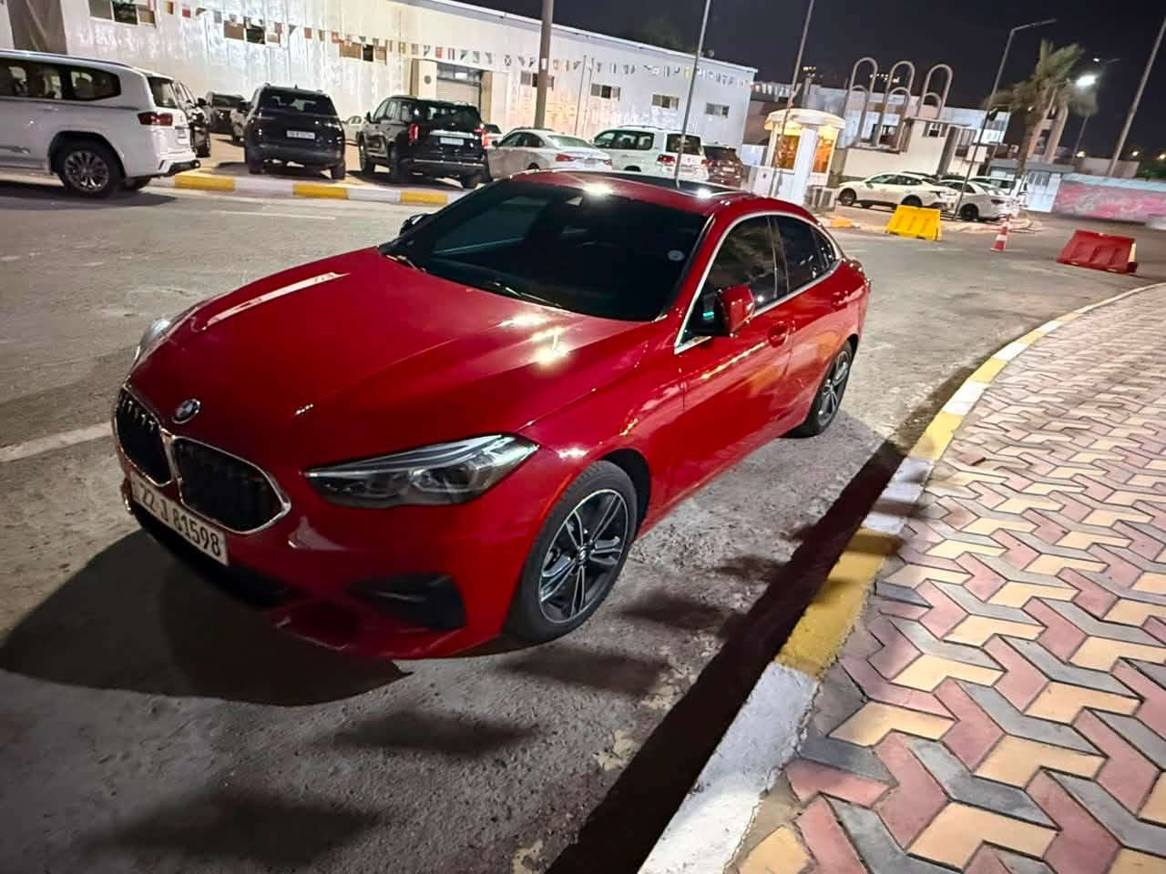 بي ام للبيع فئة 228 موديل 2021  رقمها اربيل 
سيارة امامي خلفي كبس 
حادثها جانبي وكلش خفيف لا تصليح ولا معجون فقط بخ 
ماشية قليل ٤٥ الف فول موصفات 
فتحة سقف ٢ 
بصمة 
دخول ذكي 
رادار 
حساسات امامي خلفي وجانبي 
مانع تصادم 
تحذير خروج مسار 
كراسي كهرباء 
خزن ميموري بالاكراسي الأمامية 
اوتو هولد 
تبريد قطعتين،  منفصل 
سبع اللوان دشبول متغير 
مودات سياقة / ١-ايكو و ٢-عادي و٣-سبورت 
لد نهاري ( لايت امامي خلفي لد) عدسة الايت الأمامي متحركة
كامره خلفية متحركة  + حساسات 
****وياها باج تظليل٨٠٪؜  ****
سعر ٢٠٠ $ وبيها مجال بسيط 
مكان السيارة بغداد الداودي خلف إفران سومر  
***********
