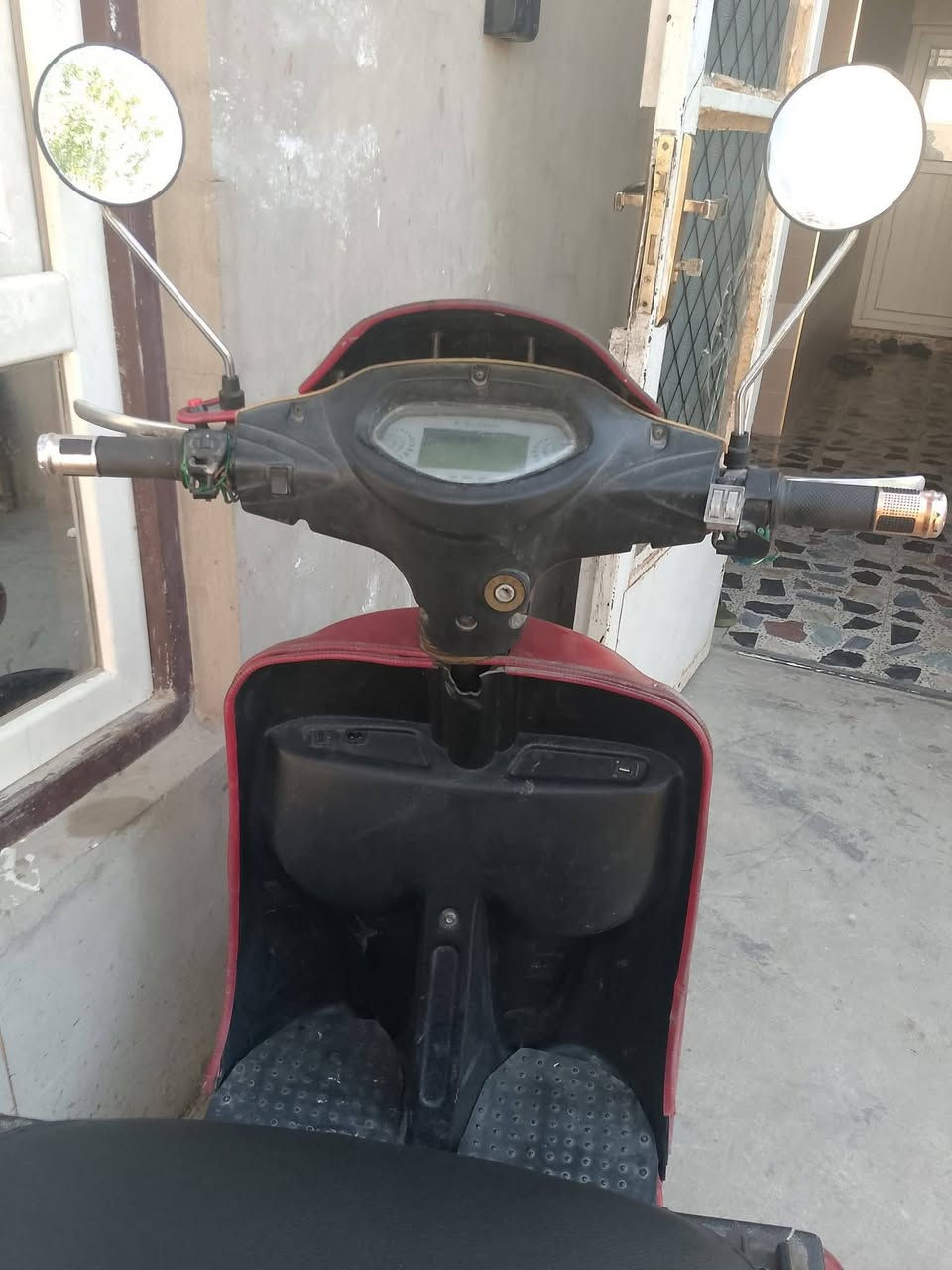 دراجه شحن ثلاثة عجلات للمعوقين السعر/300 ألف بغداد رقمي /***********
