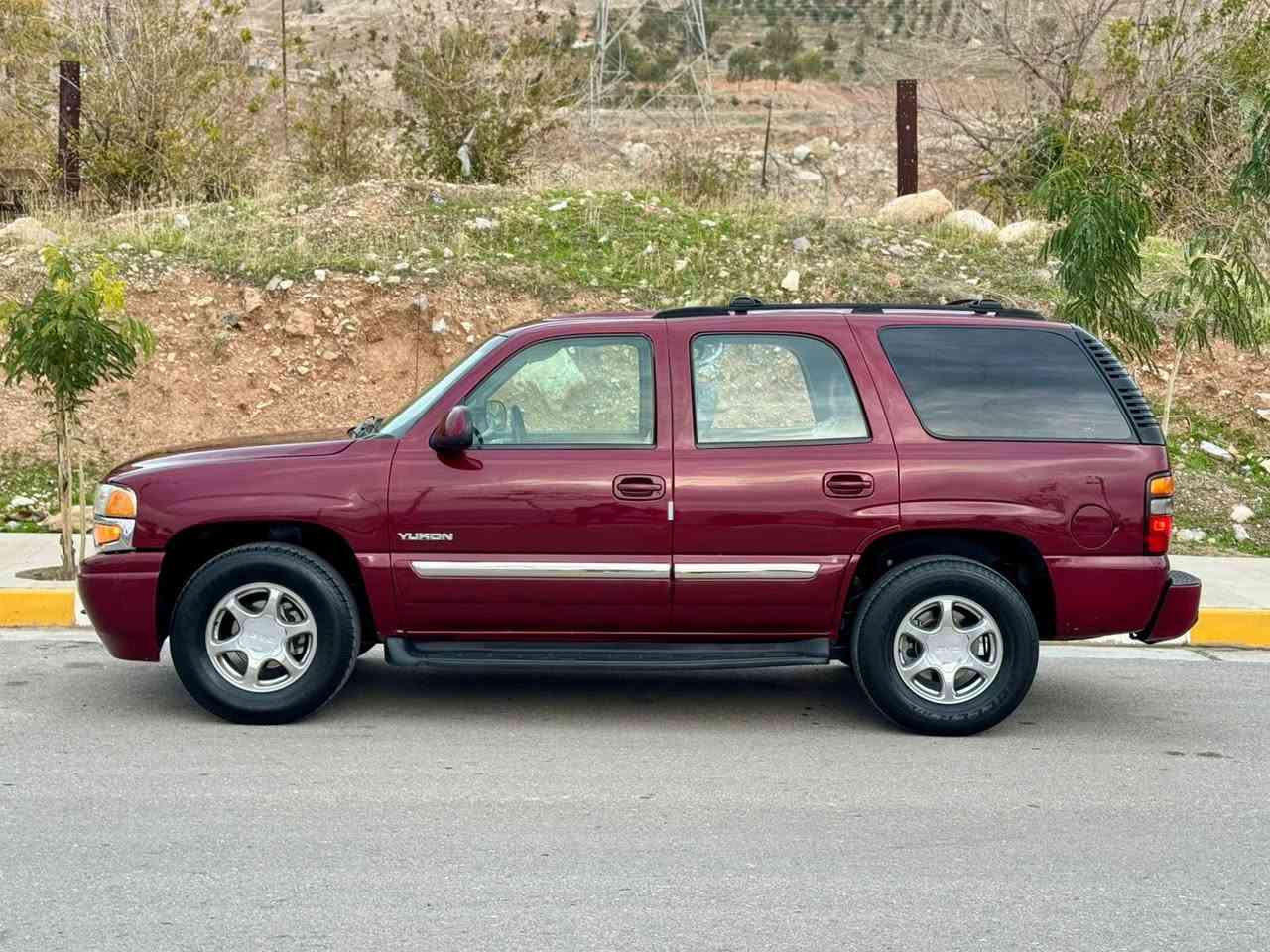 ‎سلام عليكم اخوان.  الله يبارك فيكم.  ويحفظ الجميع.  والكل على راسي🌹

                          🇺🇸GMC YUKON 2006 🇺🇸

مواصفات يوكن فول مواصفات ماعدا فتحة 

اداوات (بدون رقم) عدلة بدون كص

ماشية 200 الف محرك گير شرط

٤ تايرويل جديد حدادية جديد 

سيارة جديد ماشاءالله تبارك الله 

سعر:٨٣ ورقة

مكان سيارة/سليمانية-دربنديخان

عربي/***********
كوردي/***********
