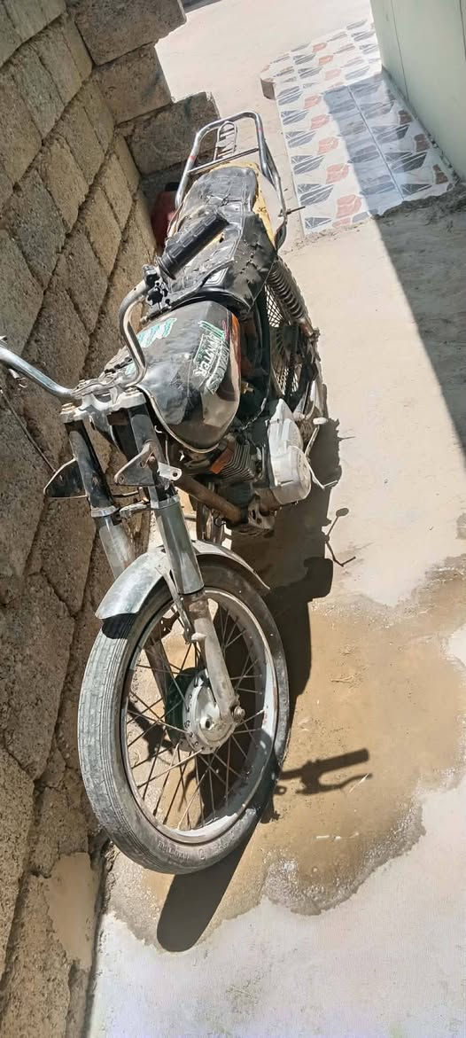مطور بارت خمس9 شغال كامل محرك ناعم اي صوت مابي معدل فول السعر 125وبي مجال


**إذا كنت صاحب هذا الإعلان وتريد حذفه لأي سبب، رجاءا أرسل رسالة إلى الدعم الفني**