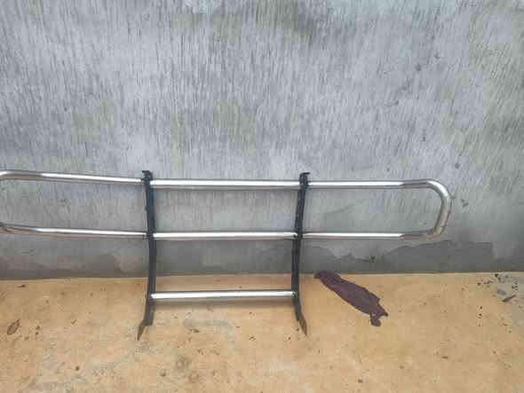 من رخصت الادمن المحترم درع باجيرو يرهم عل بجعة والحبتور العنوان ديالى الخالص قريت الاسود ***********
