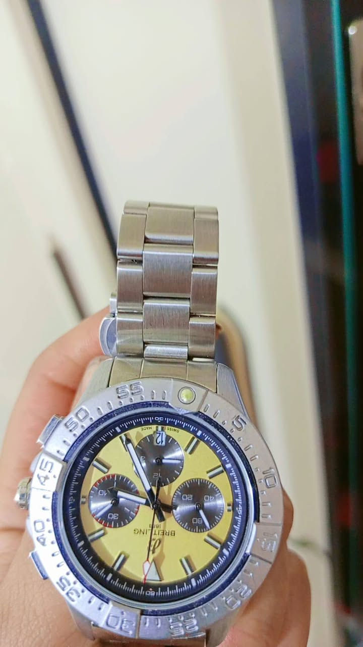 ساعة بريتلينغ كولت الأوتوماتيكية للرجال
ساعة كرونومتر أوتوماتيكية جديدة تمامًا من الفولاذ المقاوم للصدأ معتمدة بحجم 44 مم من Breitling Colt Automatic (A1738811.C906) للرجال تتميز بمينا زرقاء على ...


**إذا كنت صاحب هذا الإعلان وتريد حذفه لأي سبب، رجاءا أرسل رسالة إلى الدعم الفني**