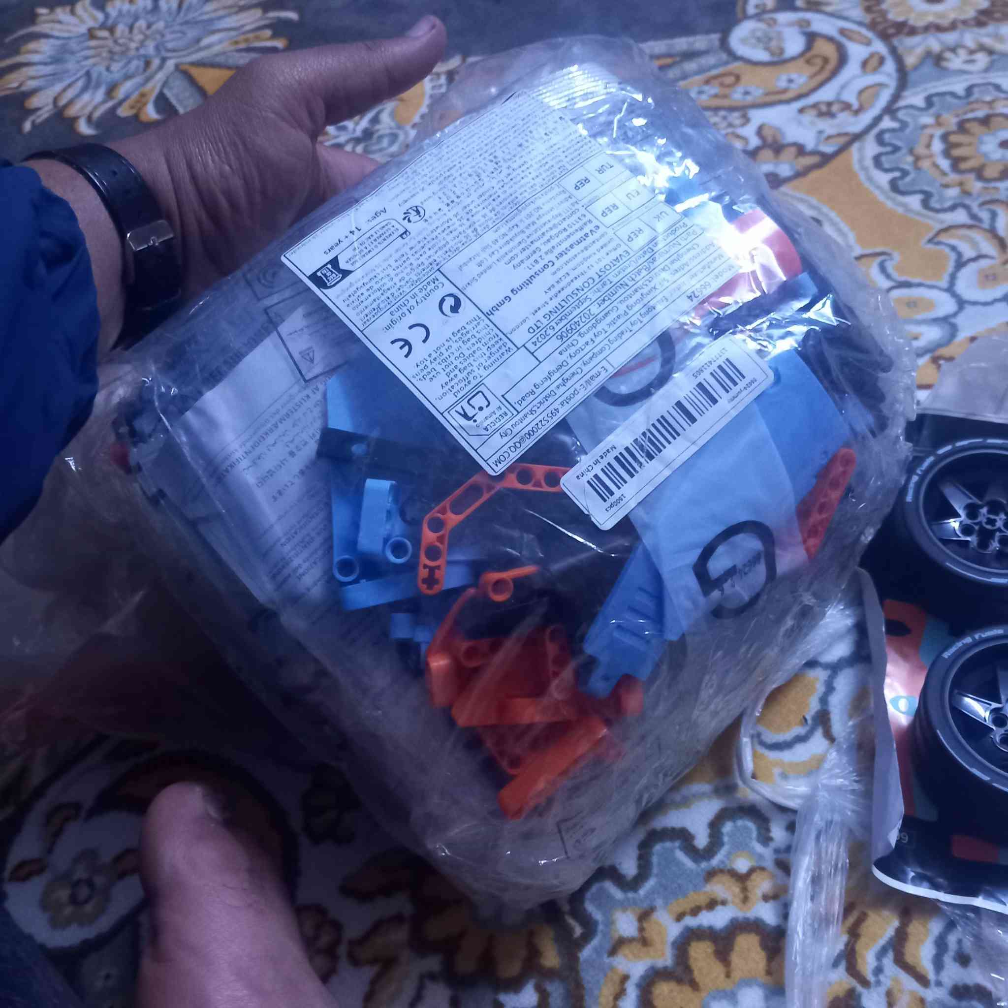 سياره اليكو تركيب جديد
ما مفتوح بالجيس 
سعر ١٨.  لف
مكاني بالديات


**إذا كنت صاحب هذا الإعلان وتريد حذفه لأي سبب، رجاءا أرسل رسالة إلى الدعم الفني**