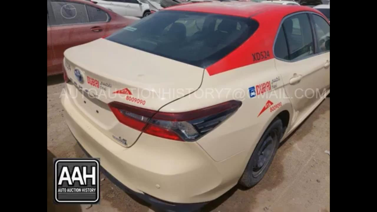 السلام عليكم كامري تكسي دبي ٢٠٣٣ بدون حادث صبغت قمارتها فقط توحيد لون ماشيه ٢٢٠ الف km  مكينه كير بطاريات صدر مكفول بلادي تايرات جدد مكانها بغداد سعرها ١٦٥ وبيها مجال ***********
