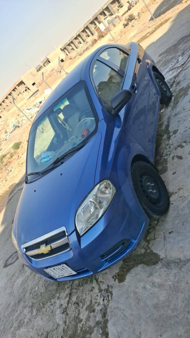سيارة افيو للبيع شرط قطرة صبغ مابيها .كير عادي  محرك  كير بل شرط  تبريد ثلج . داخل لون بيجي .رقم نينوى تريد وكالة تريد تحويل .السعر 65$ وبيها مجال .مكلف بل نشر .صاحب السيارة .***********.

