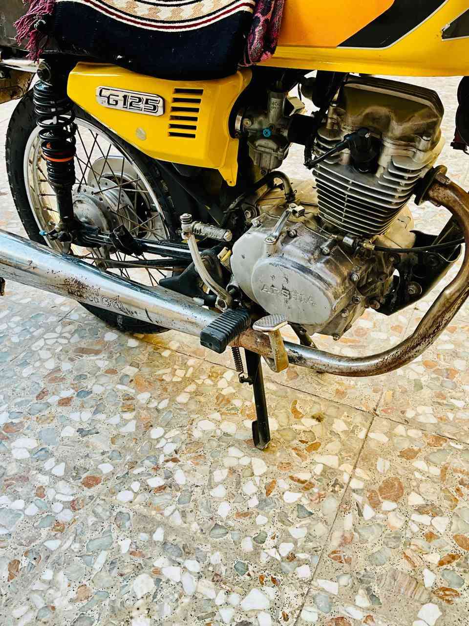 للبيع.. أربعة كير موديل 2012 سنوية ورقم مداور ثاني يوم مكاني نجف/كوفة السعر خاص.
***********
