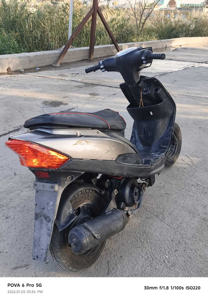 السلام عليكم دراجه ماكس عدله للبيع بيه نواقص بسيطه شغاله هندر واحد باي وقت سعر 350 قفل موجود خاص مكاني الدولعي او الشعله
*********** او واتساب
