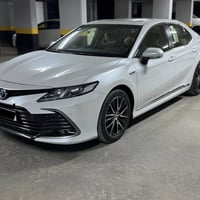 للبيع كامري GLE خليجي وكالة عبداللطيف جميل موديل 2024 مكفوله  اعلى فئة...