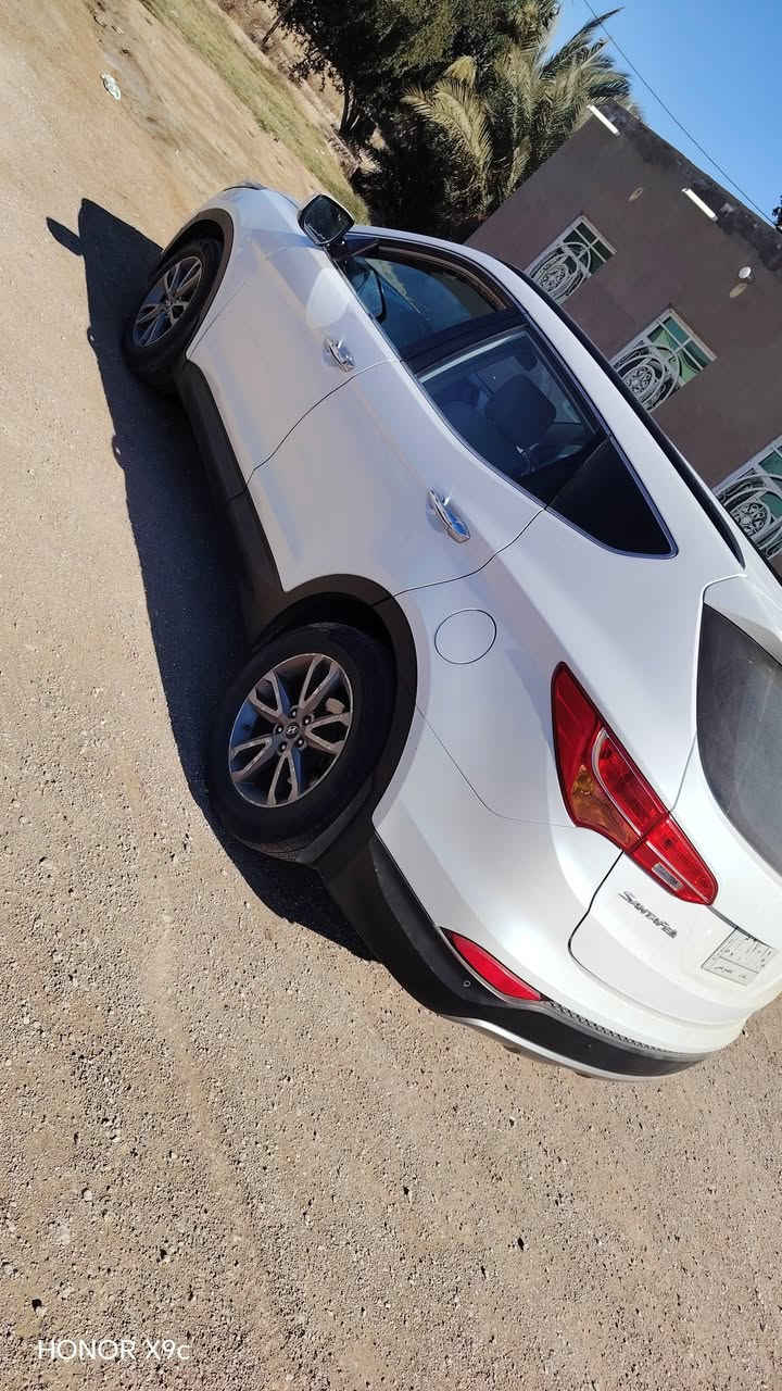 للبيع او مراوس  سياره سنتافي موديل 2014 خليجي
رقم بغداد سنويه مجدده 2027

المواصفات /

محرك 6 سلندر

سبعه راكب

ثلث قطع تبريد

فورويل

اشاير بالمري

ماشيه 136

سياره جديده تخم تاير حداديه سدر جدد

محرك وكير مكفولات شرط

المكان ديوانيه الحمزه الشرقي ،،اتصال ***********
