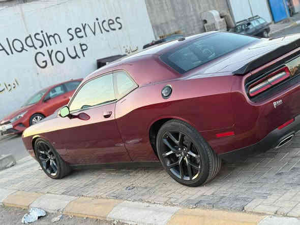 ياالله 
السلام عليكم جالنجر 2023 GT لون ماروني المرغوب  وارد امريكي

حجم المكينه : 3600. V6
الضرر : صفحه سايق 

مواصفاتها
1.بصمه 
2.كامرا 
3.شاشه
4. تشغيل عن بعد 
5.داخل جلد 
6.حساسات خلفيه 
7.تحكم 
8.ويل بلاك توب اسود
9.نظام سبورت 
10.نظام تزحلق
11. كشن السايق كهرباء
12.جنح خلفي بلادي 
13.السعر :-218
السعر تفضل خاص او اتصل وتدلل
 وتفاصيل اكثر هذا رقمي *********** 
  تحياتي 
مكاني بغداد حي الجامعه بغداد
