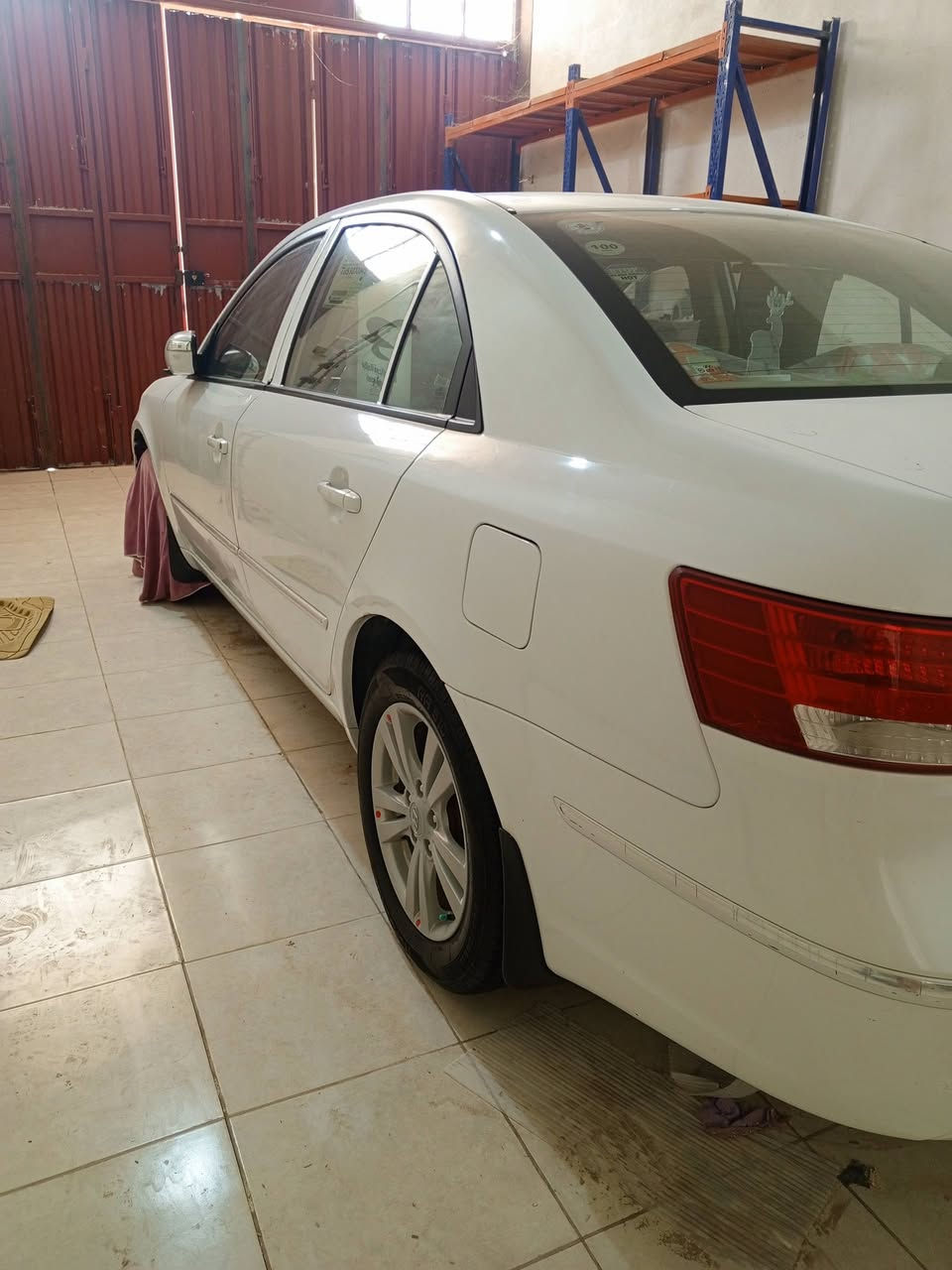 سوناتا للبيع موديل 11 جديده ماشيه 129الف . فتحه . مكينه 2000 السعر 140مكان قضاء الشاميه   م ***********
