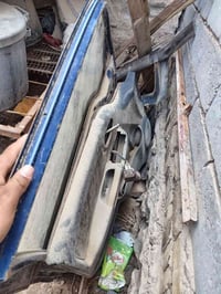 باب مال كيه بومه 2007لا بيع شوف عينك باب بي ضربه من جوه قليله باب جديد...