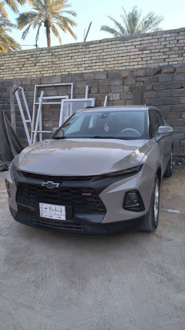 موديل : 2021 لون مميز
العداد : 50ميل
مواصفات : 
 _ محرك 6 سلندر 
_ تشغيل بصمة
 _ الأبواب ٤ بصمة 
_ هاند بريك بصمة
_ إرباك راجع سستم 
_مقاعد الامامي كهربائي 
_ 4 كاميرات
 _ تشغيل عن البعد 
_ صندوق كهربائي 
 _تبريد قطعتين 
_مقاعد هيتر
 _ رادار امامي وجانبي وخلفي
 _ نقطة عمياء
 _ تحديد مسار
 _ اوتو ستوب
 _ نظام قيادة SNOW,ROCK,MUD  
 _ اطفاء ذاتي عند الوقوف
 _ شاشة كبيره لمس
 _ كامره دواره + كامره زوم
 _ صندوق كهربائي 
‏ _ ABS * مانع انزلاق 
 _ فول تحكم ستيرن 
_ حجم ويل 20
_ سستم سماعه Bose
ضررها : سياره ناشره 
بدون اي داخل إرباك راجع سستم 
رقم بغداد 
مكاني كربلاء

190 وبيه مجال لشراي 
‏‪077-004-78887‬‏
