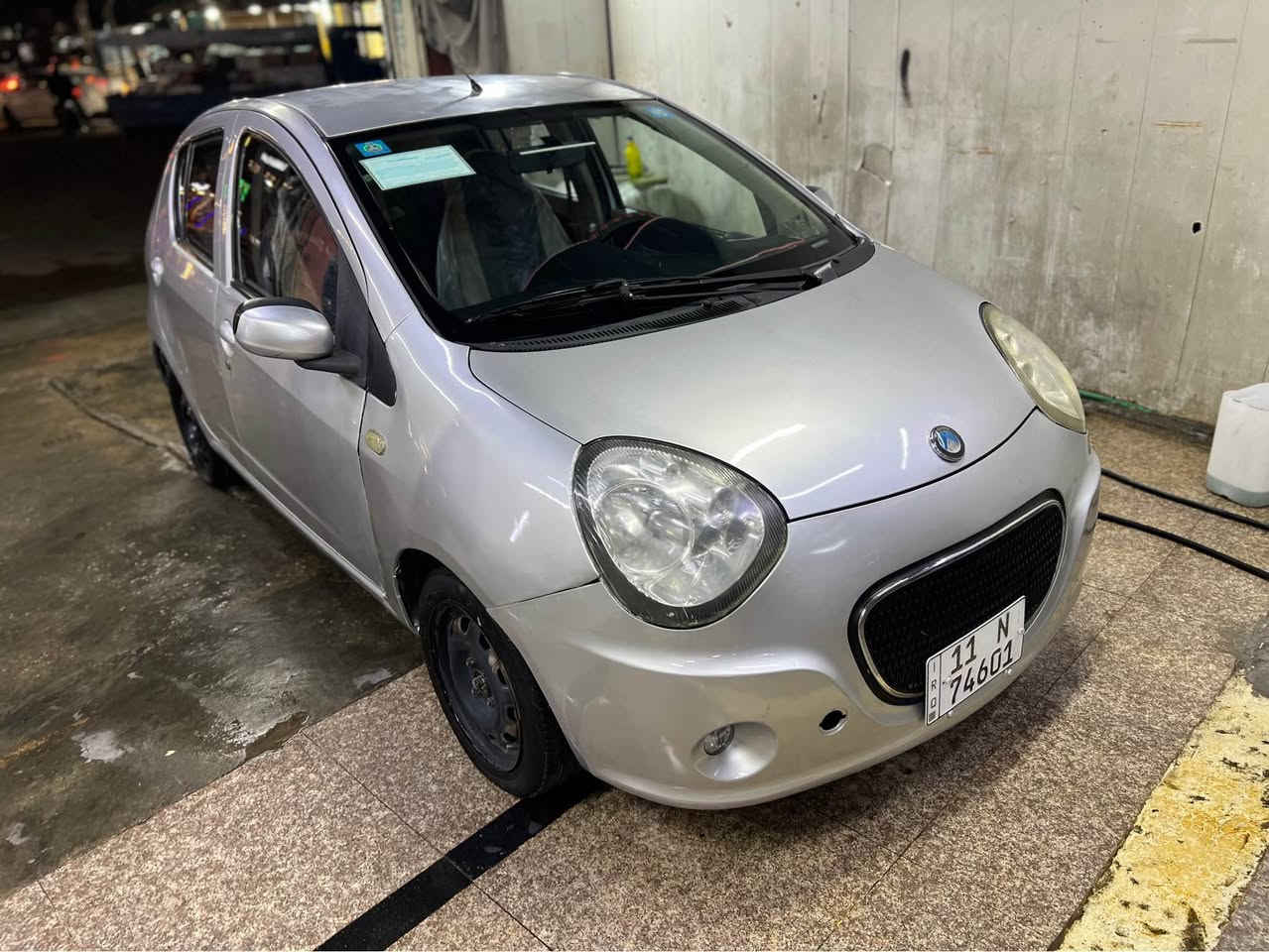 باندى 2013جديده
كير اوتماتيك
رقم بغداد مشروع وطني
السعر49$ بيها مجال 
مكانها بغداد 
*********** بغداد, العراق
