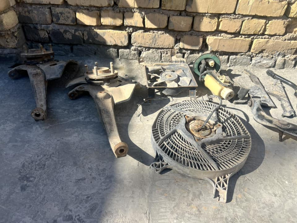 غراض سوناتا للبيع  /كوت قضاء الحي/ ***********
