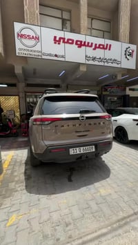 نيسان باثفايندر 2023   المسافة المقطوعة :   95.000 كلم  عزم قليل ادفان...