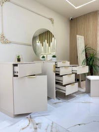 ١٠ قطع • ميز تواليت • نقش MDF