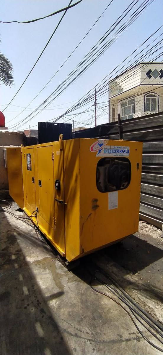 مولدة بيركنز كاتم للبيع ... 
🟢 4 سلندر . 

🟣 راس التوليد لوري ساموري ستامفور 80 KVA .  

🟡 كاتم 80 % . 

🔴 السعر 55 $ وبيه مجال . 

ملاحظة / المكينة بيه تبخير و بحاجة الى تبديل رنكات . 

للاستفسار ... *********** .

🌍 موقع المولدة / بابل - حلة - حي البكرلي - تقاطع دانة - اسواق الرسول .
