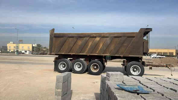 السلام عليكم 

مقطوره للبيع موديل 25 

مامشتغله شي قليل حتئ التايرات مامبدله تخم جواها السعر 225 بيها مجال مكاني بابل 

***********
