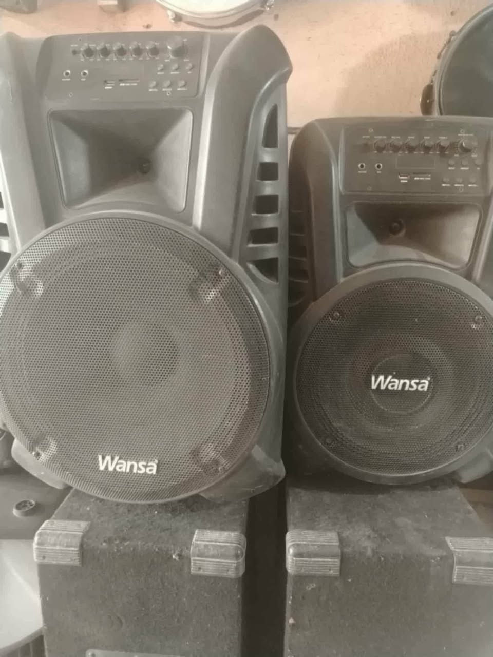 السلام عليكم أجهزه صوتيه للبيع
جهاز صوت نوع مونتاربو جنطه مكسر صوت
أجهزه شحن ديجي عدد 8 حجم 15 انج وحجم 12 انج
مايكات واير ليس ومايكات واير


**إذا كنت صاحب هذا الإعلان وتريد حذفه لأي سبب، رجاءا أرسل رسالة إلى الدعم الفني**