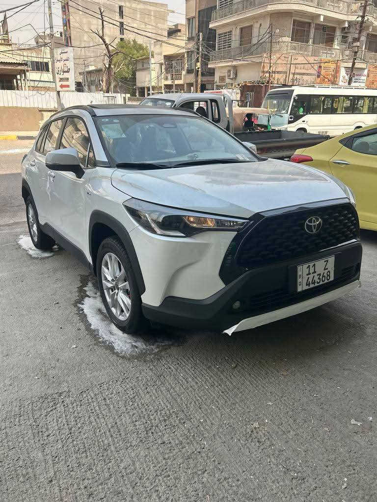 سلام عليكم تويوتا كورلا كروز 
زيرو ماشية شي قليل
المواصفات 👇
فول الفول
مكينة 2000 هايبرد | سلايت فتحة | رادار امامي | تحديد مسار طريق | سياقة ألية | بصمة تشغيل ودخول ذكي | تبريد قطعتين | تحذير علامات مرورية وسرعة المحددة | شاشة مسجل كار بلي | كامرة خلفية بلادية بعدني مشادها | داخل جلد اسود واحمر كرسي كهرباء وصندوك كهرباء  | بلوجكتر زنون بلادي | مطريات بلادي الشراي يتصل ويدلل متواجد واتساب الرقم ***********
