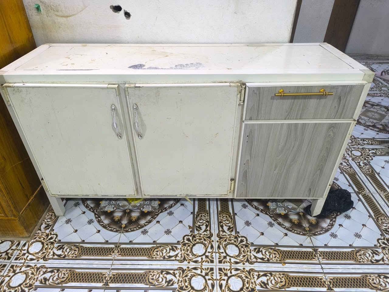 كاونتر ارضي للبيع سعره 60
كاطون الرازي قرب صورة الإمام علي


**إذا كنت صاحب هذا الإعلان وتريد حذفه لأي سبب، رجاءا أرسل رسالة إلى الدعم الفني**