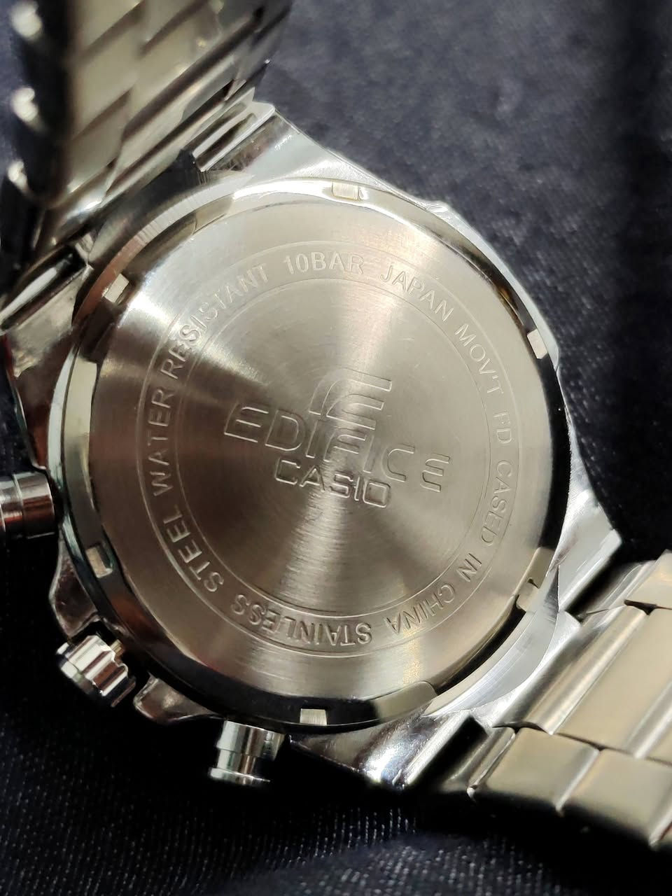 ساعة من  كاسيو CASIO EDIFICE نظيفة جداً شغالة بالكامل جميع السناتر و ستووب ووتش عندي توصيل
السعر ٤٥ الف


**إذا كنت صاحب هذا الإعلان وتريد حذفه لأي سبب، رجاءا أرسل رسالة إلى الدعم الفني**