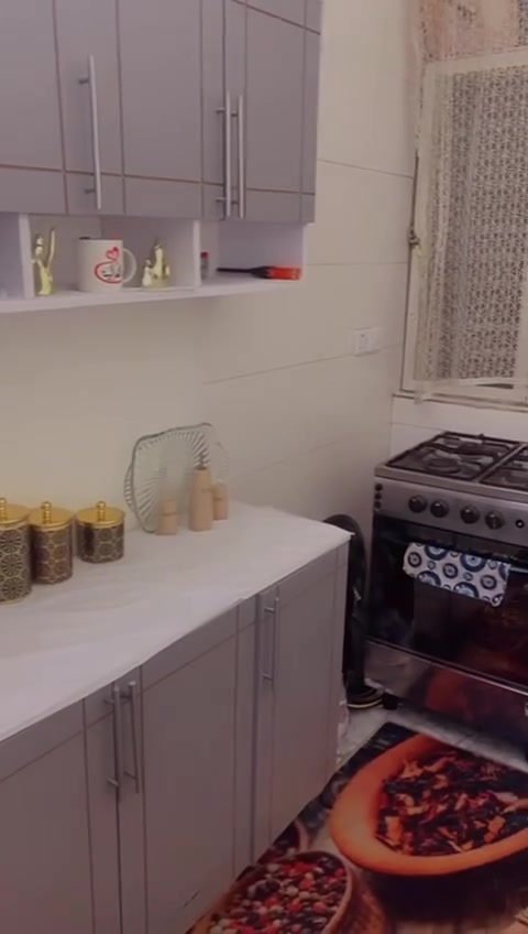 كاونترخشب ام. دي. اف.سعر 210الف
 متر و20 ارضي وملحق ومتر وعشرين سنك مرمر


**إذا كنت صاحب هذا الإعلان وتريد حذفه لأي سبب، رجاءا أرسل رسالة إلى الدعم الفني**