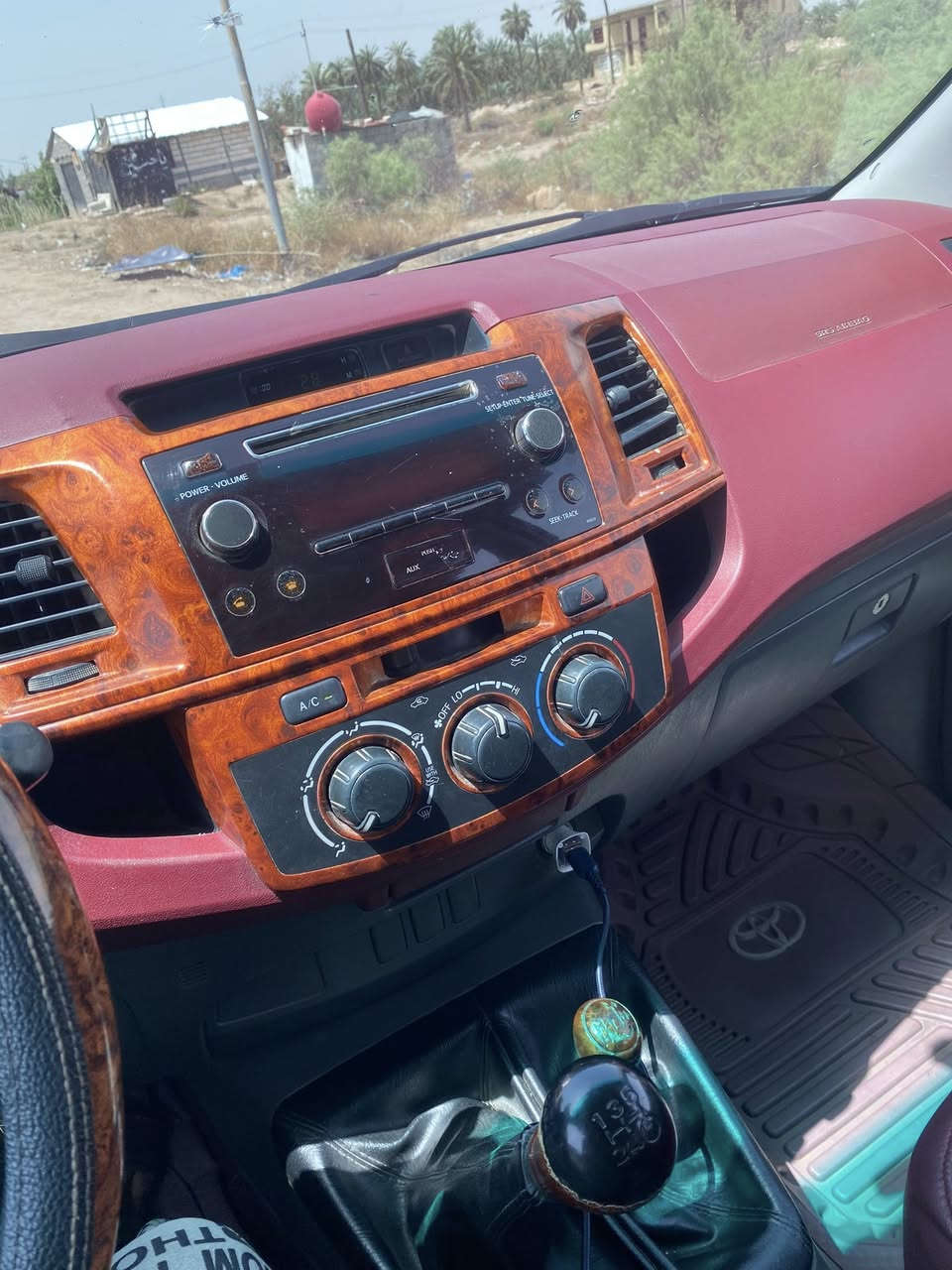 فلاونزه 2015كاز مكفوله رقم اربيل.  العنوان.   البصره قضا الدير.   سياره نضيفه.  حداده. تايرات جدد     السعر 190  وبيه مجال ***********
