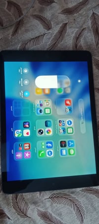 ايباد ٩ • بطاريه ٩٧ • ذاكره ٦٤