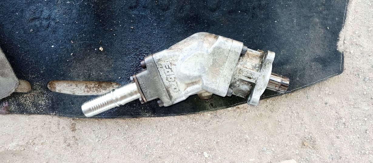 بم اعوج 60+طفشه كهربائيه سكانيا+گاردن للبيع
مكاني بصره 
***********
