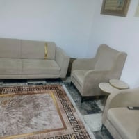 كنب • عدد مقاعد • موقع