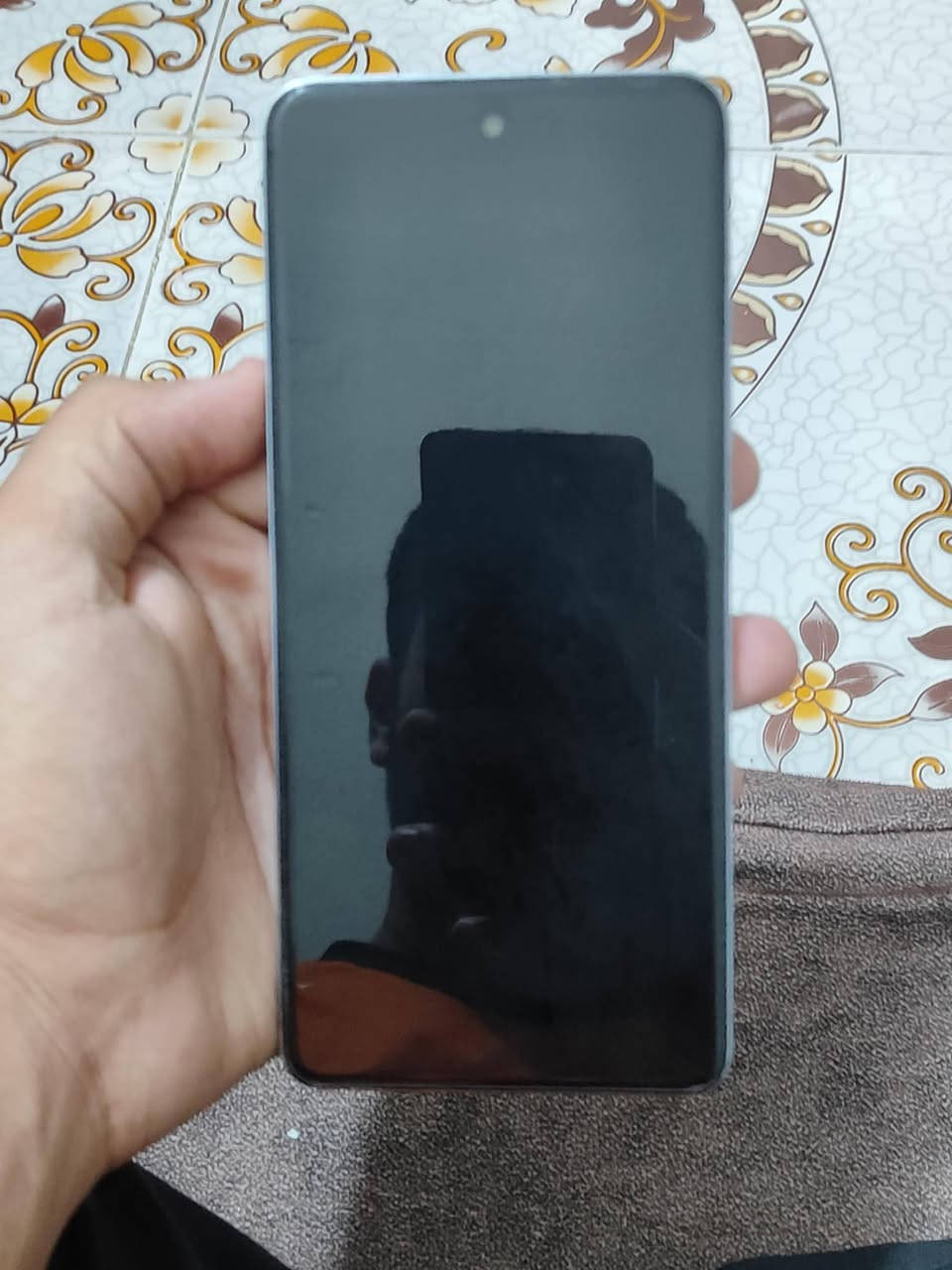 السلام عليكم
جهاز تكنو بوفا 5 
جهاز مادخل تصليح 
جهاز بعده جديد 
اريد مراوس ايفون 11 
رقم/***********
مكان/تأميم
