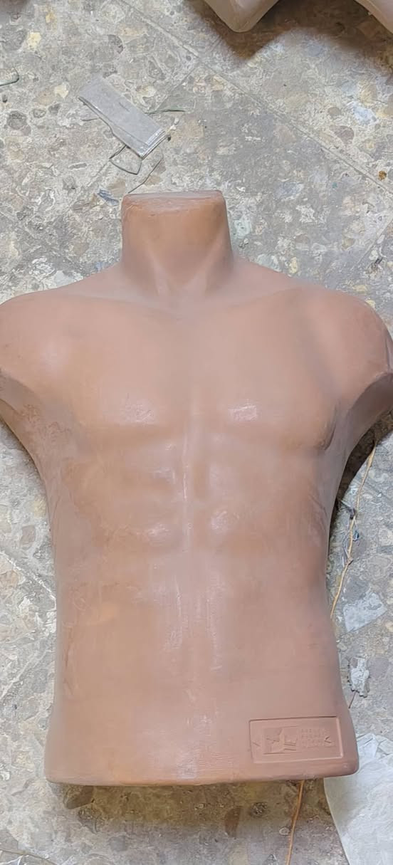 السلام عليكم
يوجد ملكانات مستعملة اخت الجديد للبيع 
ملكانات جسم 
السعرالقطعه 3ونص  وبيهن مجال الي يأخذ كمية منهن
المكان قضاء الشاميه السوق 
لاستفسار الاتصال/*********** وتساب واتصال
