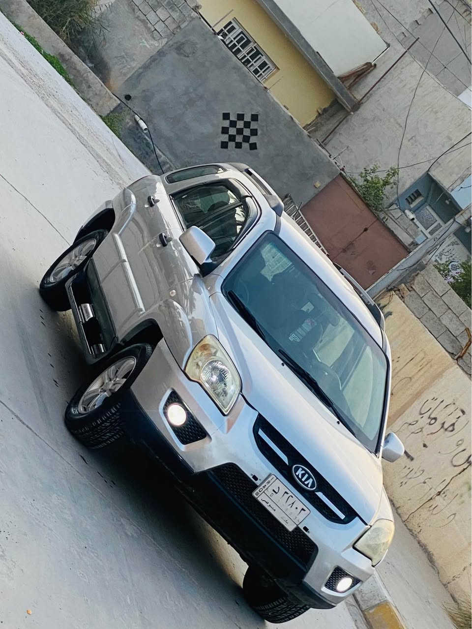 للبيع كيا سبورتج 2009 رقم بغداد شرط التحويل
كير محرك جدد
تخم تاير
داخل لونين
تبريد 
السنويه 2028 
فقط قطعه وحده صبغ جاملغ خلفي السونار مرفق مع الصور 
للاستفسار الاتصال على الرقم ***********
السعر 105 وبيها مجال بعقوبة, ديالى
