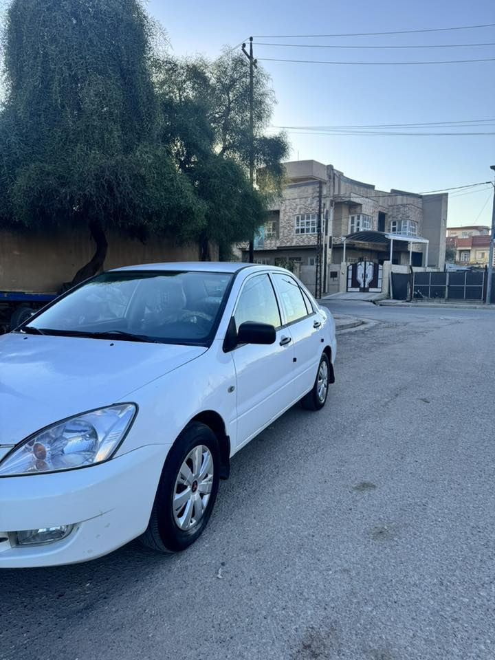 السلام عليكم مستبوشي لانسر للبيع موديل 2007 سيارة كير مكينة شرط رقم أربيل جديد هزة وسنوية جديد الاستفسار ***********
