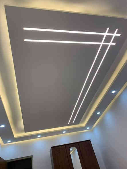 كادر الشمري للتاسيسات الكهربائيه كل ماهوه حديث ودقه بلعمل كافه تأسيس الكهرباء ***********
