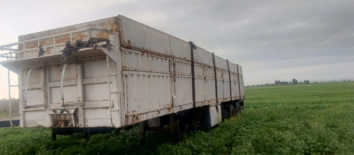 لبیع عاربانە ***********

