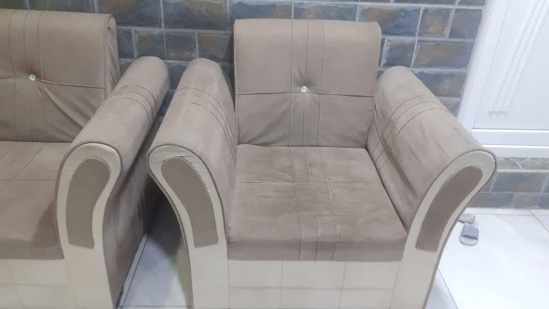 للبيع


**إذا كنت صاحب هذا الإعلان وتريد حذفه لأي سبب، رجاءا أرسل رسالة إلى الدعم الفني**