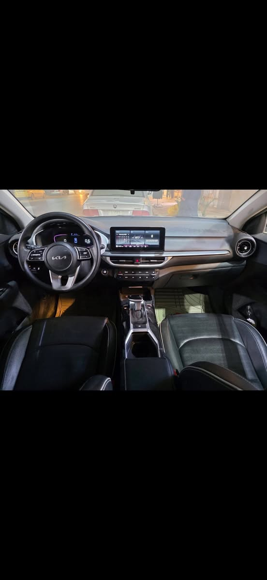 K3
2024
فول موصفات 
ماشية 290000
رقم اربيل 
هزة وفحص كلو جديد
سنوية جديدة
كوبون بانزين 
سيارة من الشرعي 
وكالة وتحويل حاضر 
الاستفسار خاص 
او على الرقم 
***********
