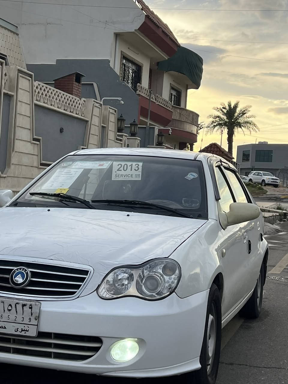السلام وعليكم للبيع سي كي رقم نينوى
بسعر مناسب جدآ      بدون ضرر (كليين) 

بيها اسفل الجاملغ الوره شبر صبغ غير شي ماكو نهائي
كير محرك شرط 
طخم السياره وره وكدام شرط 
التبريد بشرط ثلج☃️
شاشه اندرويد 
كامره
سماعات السياره كلها شغاله 
داخل لونين 
شرط التحويل 
للاستفسار اكثر 
*********** 
مكان السياره موصل

