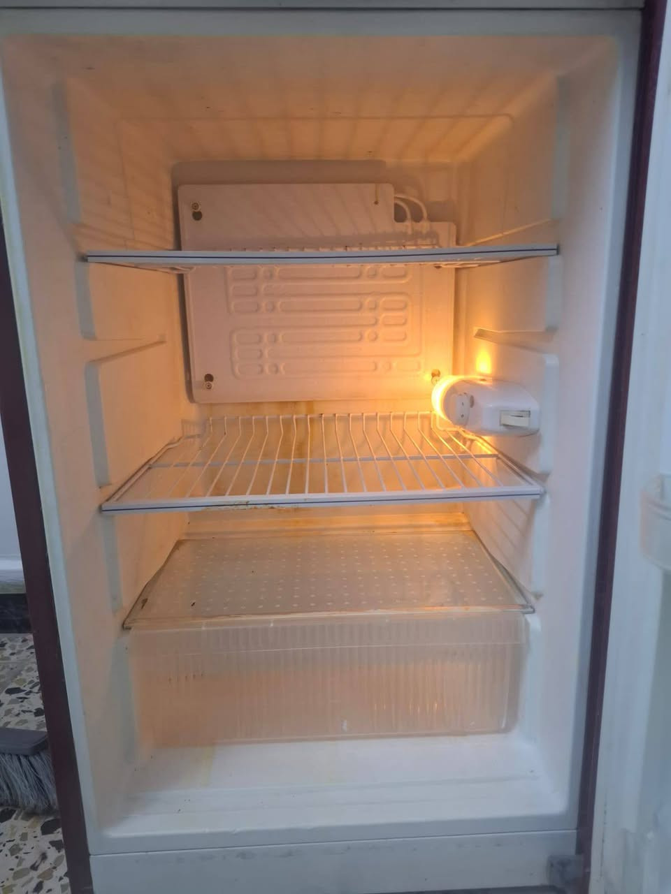 السلام عليكم
ثلاجة شغالة للبيع ب125


**إذا كنت صاحب هذا الإعلان وتريد حذفه لأي سبب، رجاءا أرسل رسالة إلى الدعم الفني**