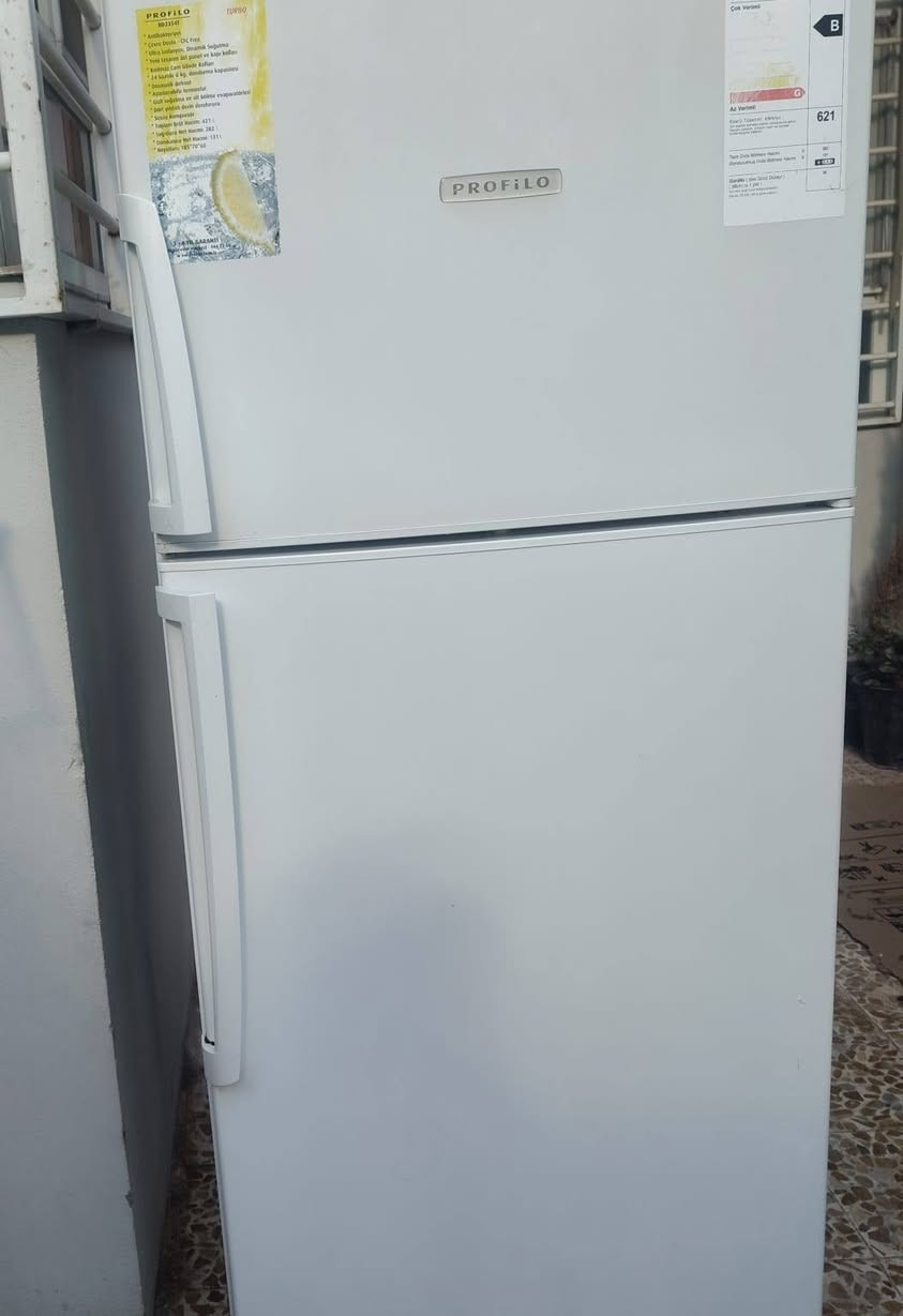 السلام عليكم ثلاجه بحاله جيده تجميد جيد جدا السعر ٢٠٠ بيها مجال بسيط


**إذا كنت صاحب هذا الإعلان وتريد حذفه لأي سبب، رجاءا أرسل رسالة إلى الدعم الفني**