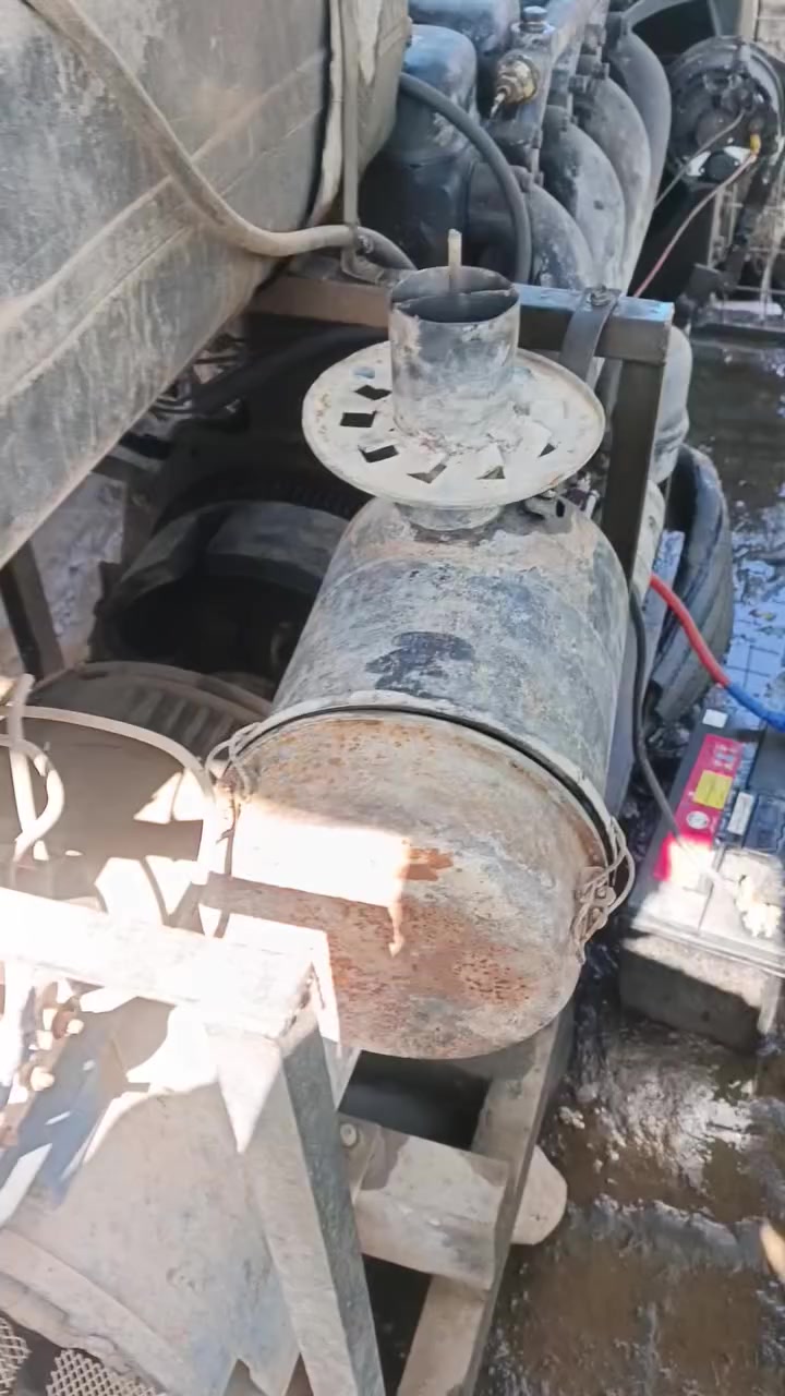 مولد عنتر للبيع بحاله جيدة شرط الشغل 120انبيرالعنوان ديالى سد حمرين ***********
