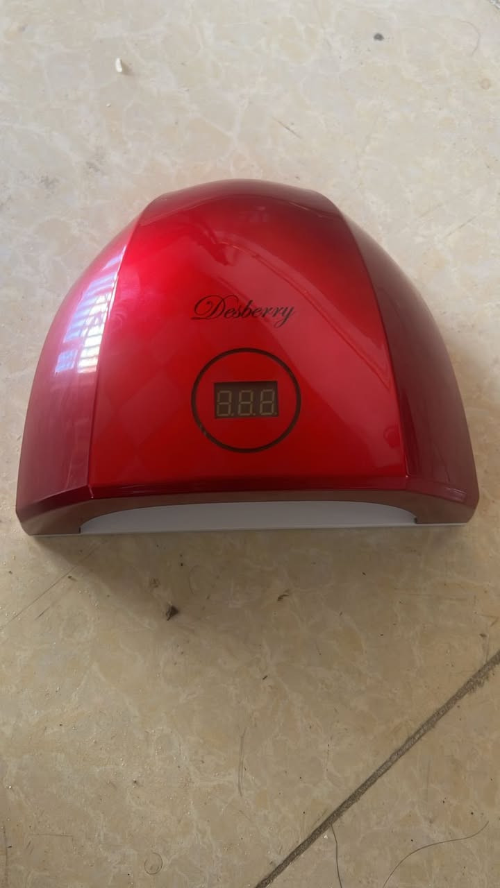 سلام عليكم جهاز اظافر للبيع سعر 20 ***********
