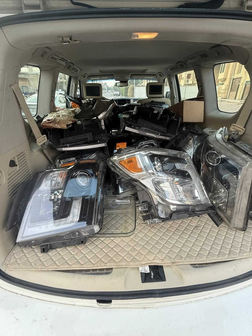 السلام عليكم
حبايب تم ✔️ وصول حاويه قطع غيار تيتان 
وكصات وشتريدون موجود وتدللون حبايب 
مكاني بابل حي صناعي 🏭 مع ورشه كاملة الها صيانه باحدث الأجهزة وتحديث سياره ورشه متكامله 
رقمي ***********
