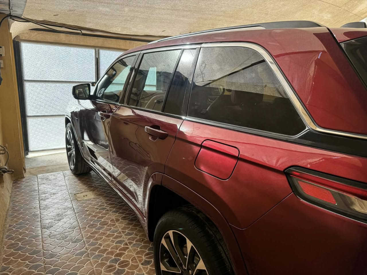 سلام عليكم جيب م 22 فول هايبرد للبيع هذا رقمي ***********
