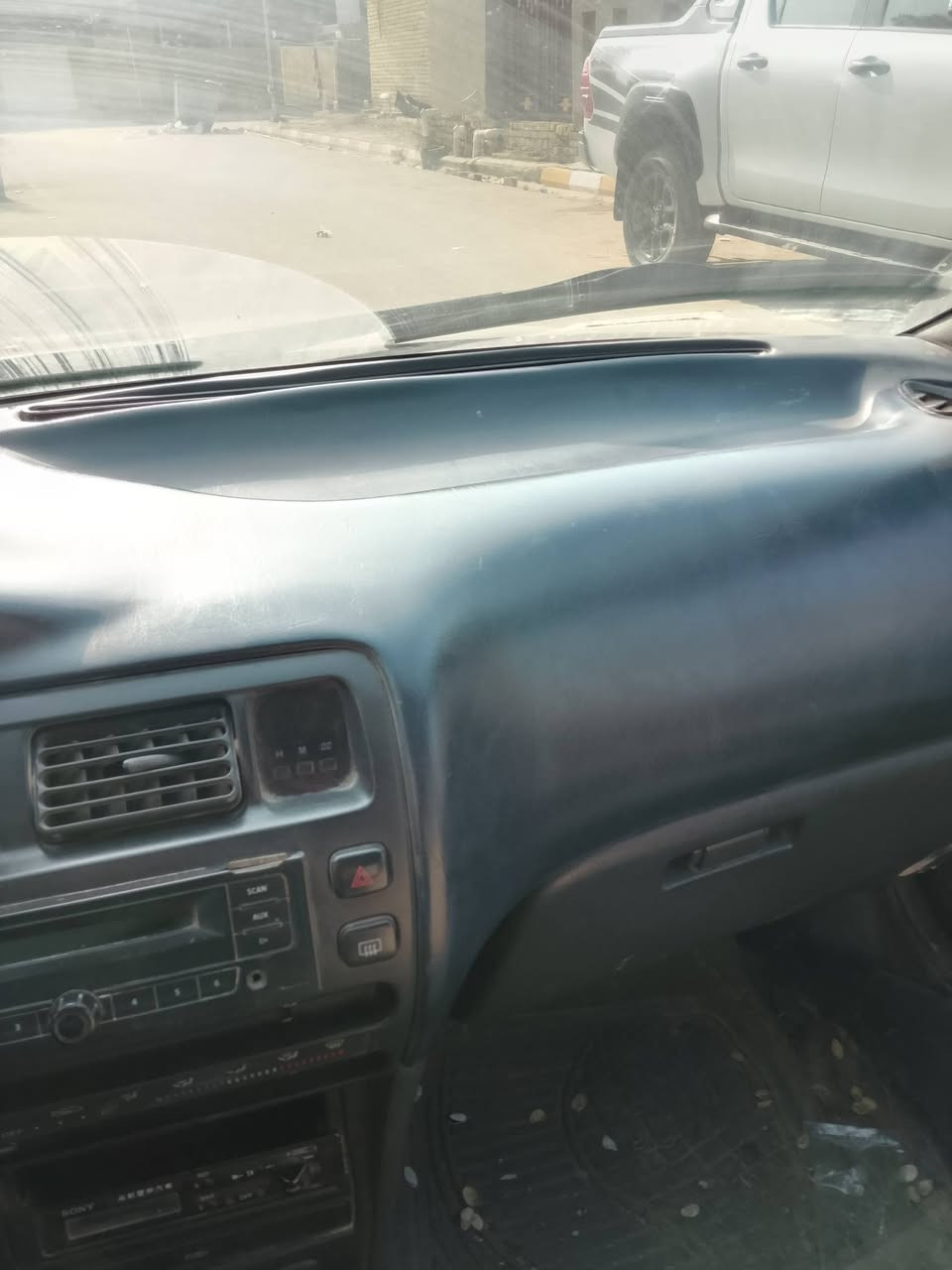 كورلا للبيع رقم بغداد كير ومحرك مكفولات مشروع وطني السعر٤٥ وبيه مجال حق الجيه ولاتصال على هذا الرقم ***********العنوان محافظه واسط قضاء الحي
