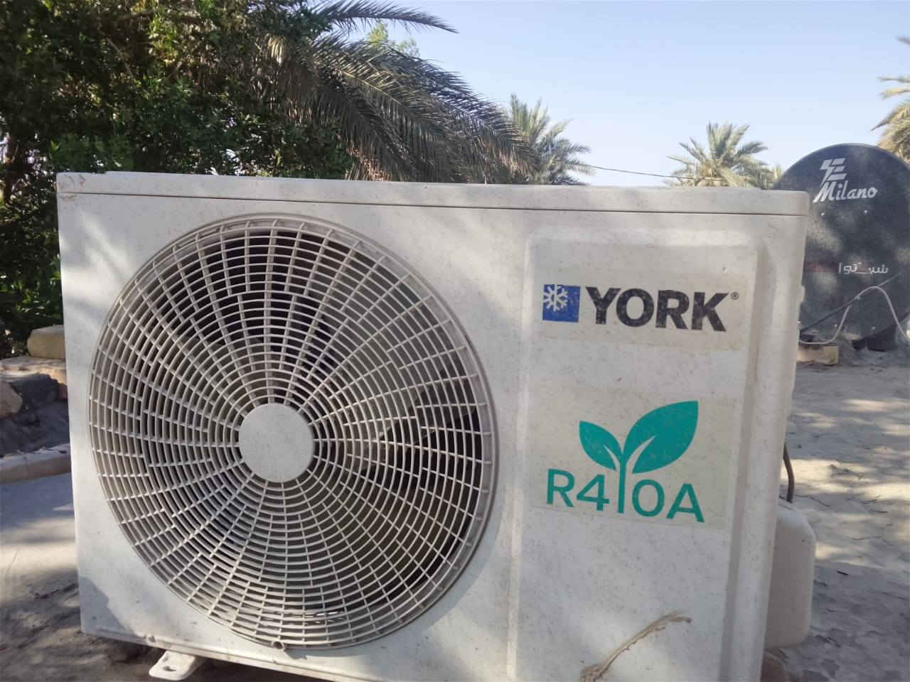 شرط الشغل والفحص  سعر 300 قفل طن ونص


**إذا كنت صاحب هذا الإعلان وتريد حذفه لأي سبب، رجاءا أرسل رسالة إلى الدعم الفني**